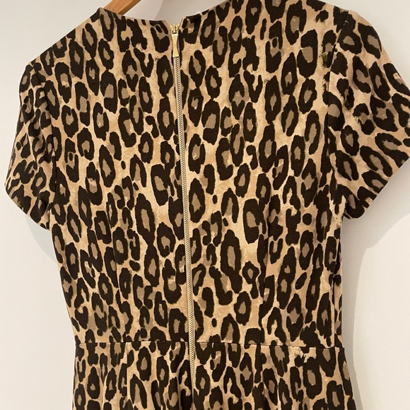 Kate Spade Leopard Print Short Sleeve Fit-and-Flare Dress – Chic, and Timeless - Picture 3 of 5